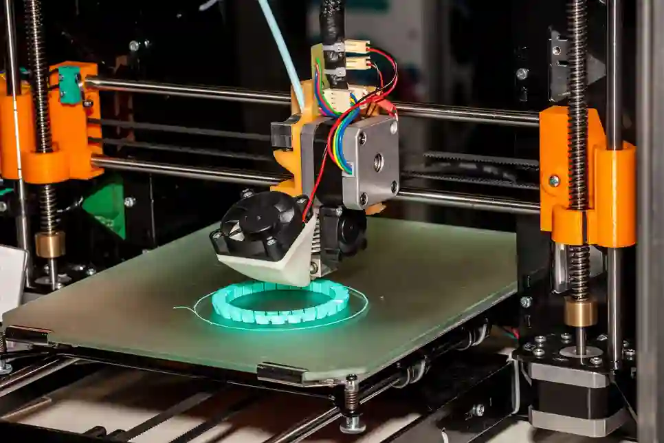 Holografski 3D printer kreira objekte u sekundama umjesto satima
