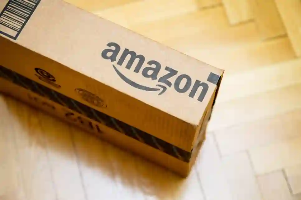 Amazon je zaplijenio i uništio oko 2 milijuna lažnih proizvoda u 2020.
