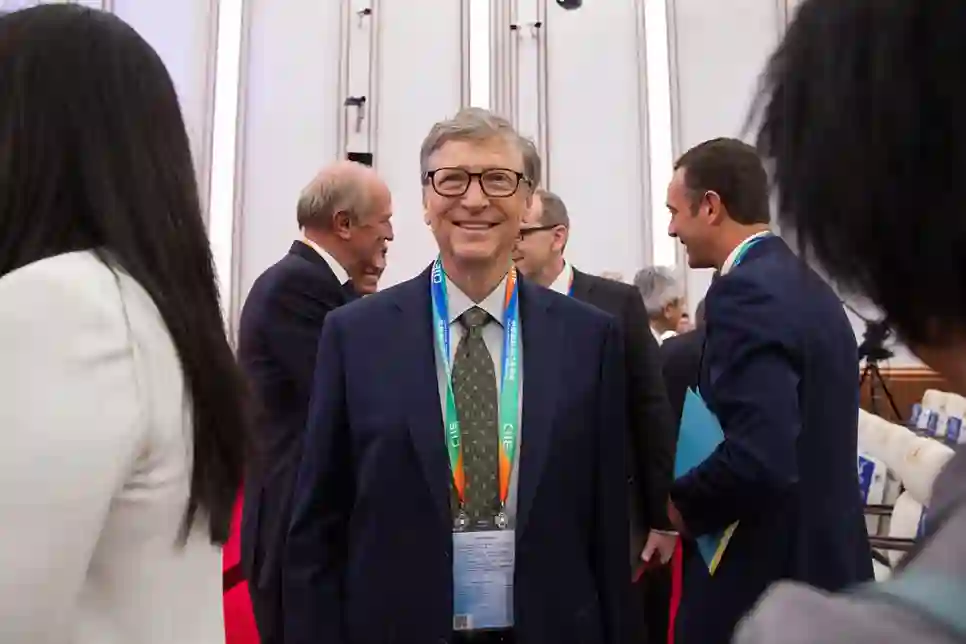 Bill Gates uzbuđen zbog napretka umjetne inteligencije: Promijenit će naš svijet