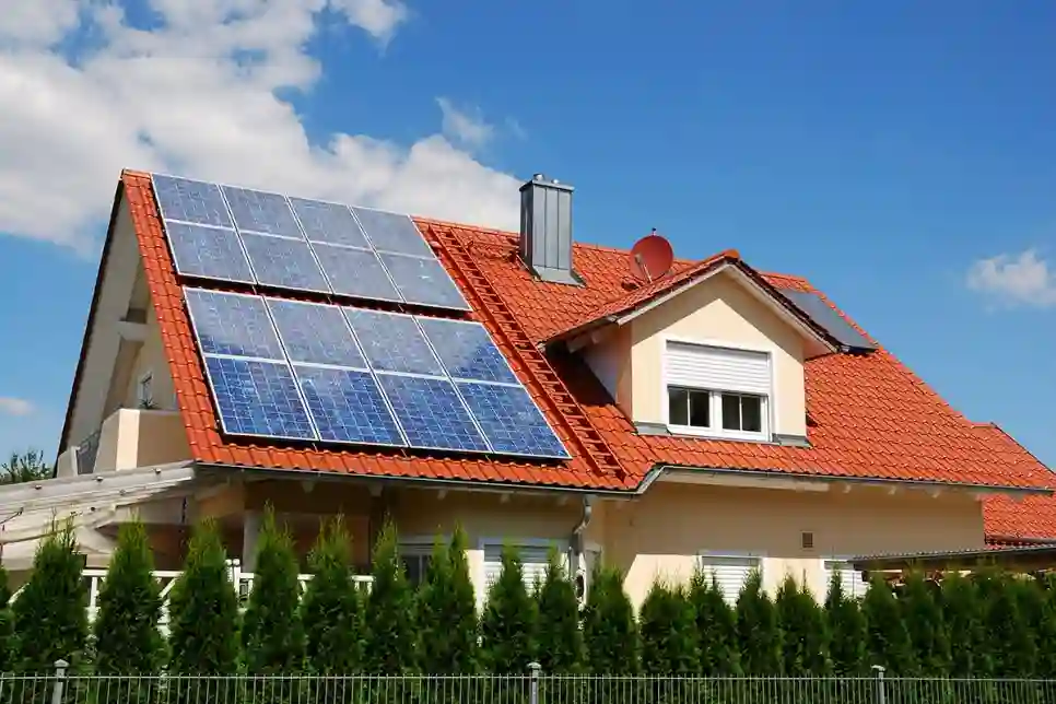 Solarni paneli u budućnosti bi mogli i hladiti naše domove