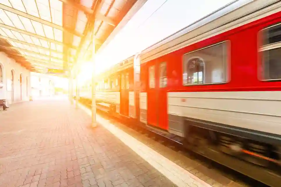 Putnici se vraćaju vlakovima, ali sve manje je prevezene robe