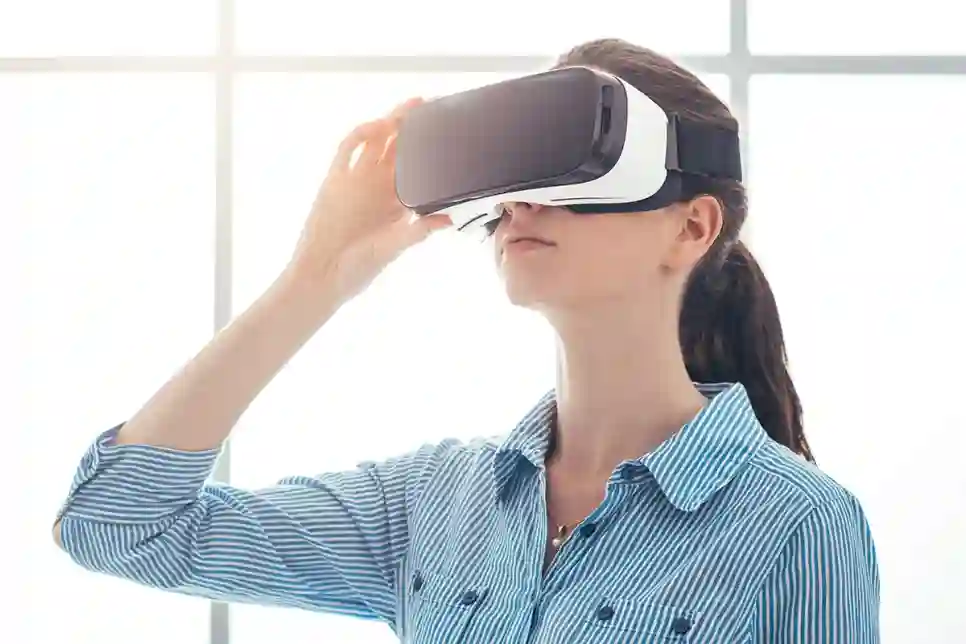 Isporuke uređaja za AR i VR spore u prvom kvartalu ove godine