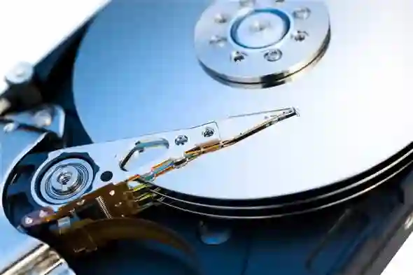 Kako preseliti sve podatke sa HDD na SSD