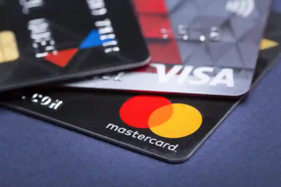 Trgovci pozivaju EK da izvrši pritisak na Visa-u i Mastercard zbog visokih naknada