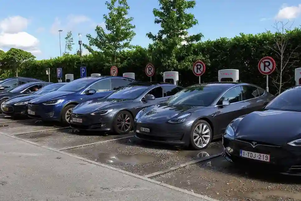 Tesla gura Njemačku u recesiju