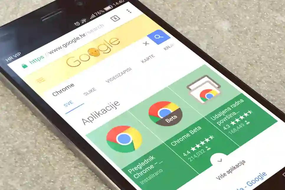 Google Chrome i Safari i dalje najpopularniji internet preglednici na mobitelima, ali Facebook ih sustuže