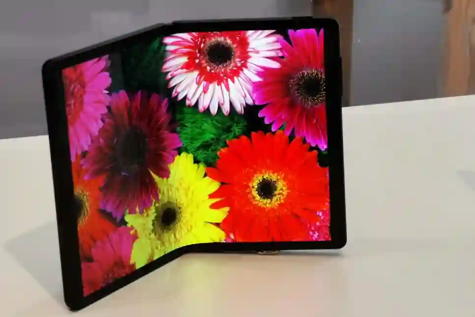 TCL pokreće proizvodnju fleksibilnih OLED zaslona u četvrtom kvartalu 2019. godine