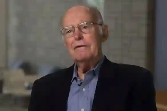 Gordon Moore predviđa još 10 godina za Mooreov zakon