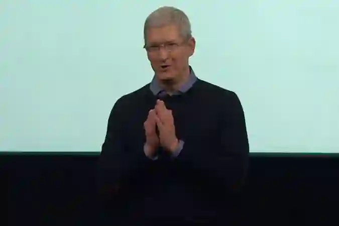 Direktor Applea Tim Cook priznao da su cijene iPhonea previsoke