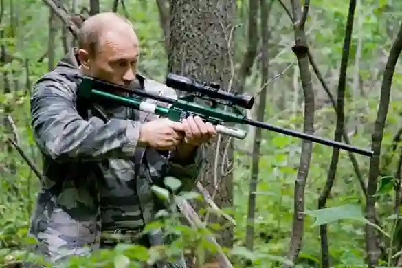 Vladimir Putin: Država koja bude predvodila razvoj umjetne inteligencije vladat će svijetom