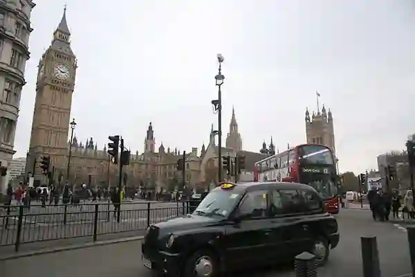 Velika Britanija želi odgovorno korištenje umjetne inteligencije