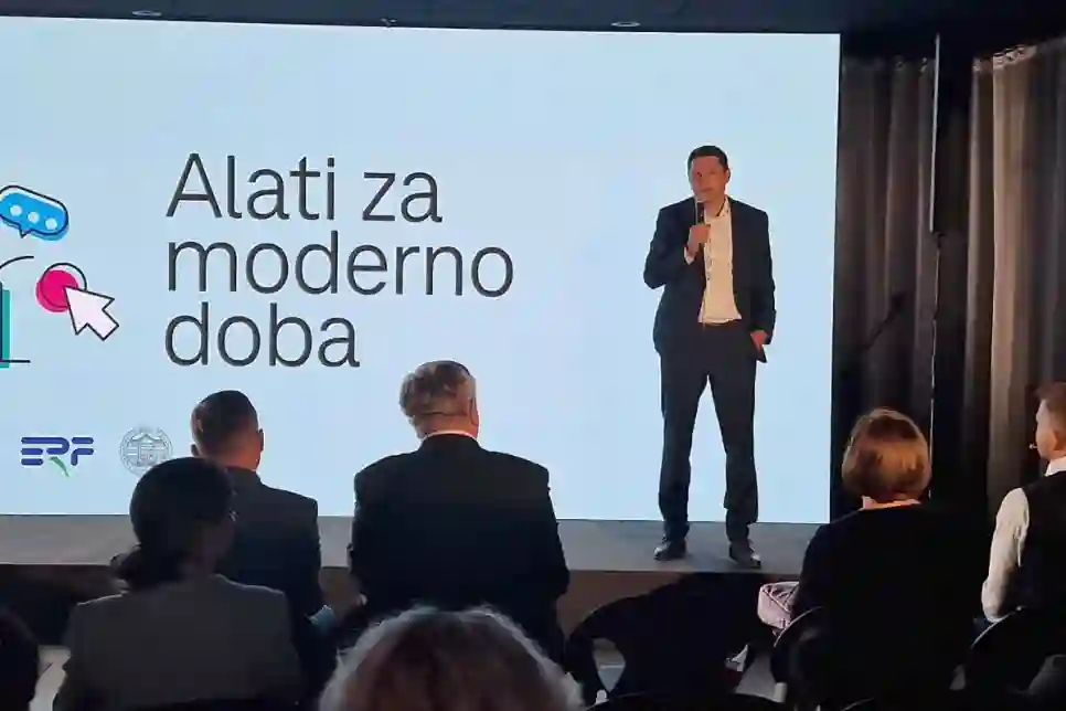 Suradnja HT-a i ERF-a: prvi program prevencije rizičnog ponašanja u virtualnom okruženju u osnovnim školama