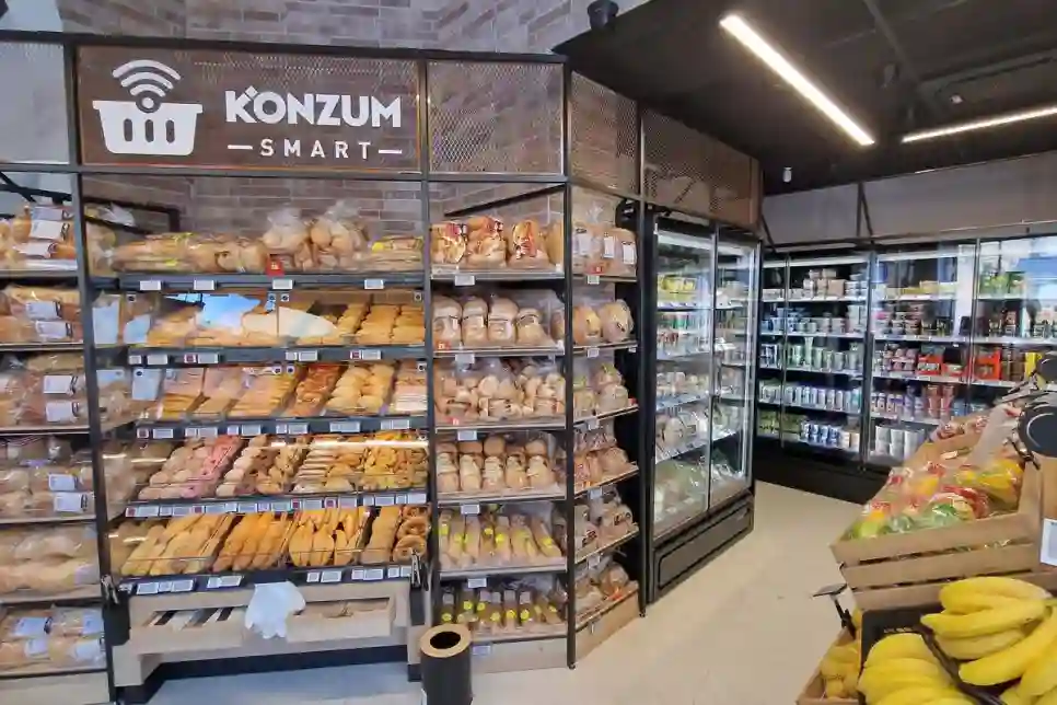 Isprobali smo Konzumovu trgovinu u koju uđeš, potrpaš proizvode i doslovno izađeš