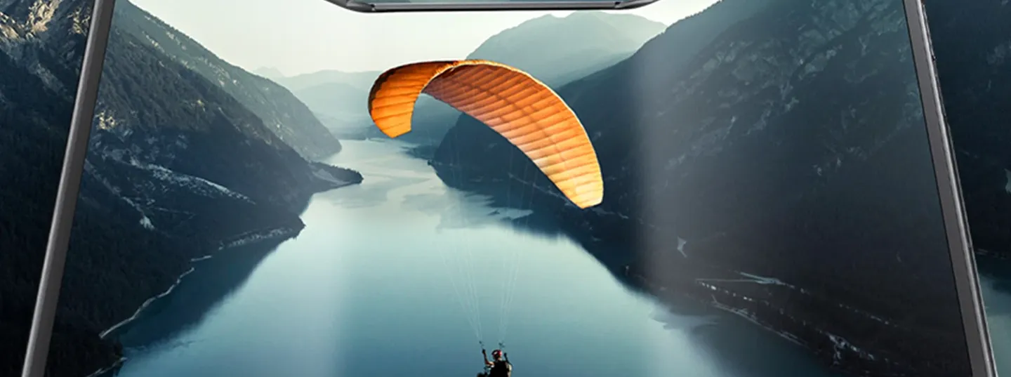 Samsung predstavio Galaxy Z TriFold preklopni pametni telefon