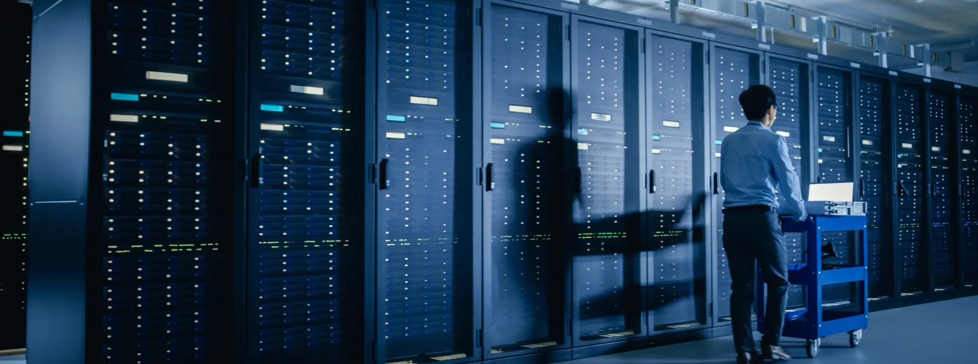 Ulaganja u infrastrukturu umjetne inteligencije dosegnut će 31,6 bilijuna USD do 2050.