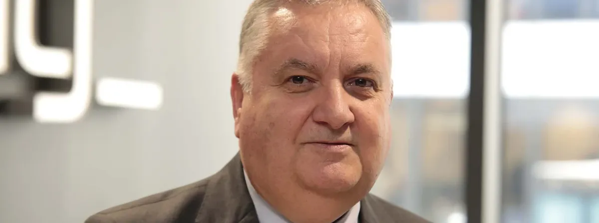 Comping nastavlja s vlastitom transformacijom i pomaže drugima