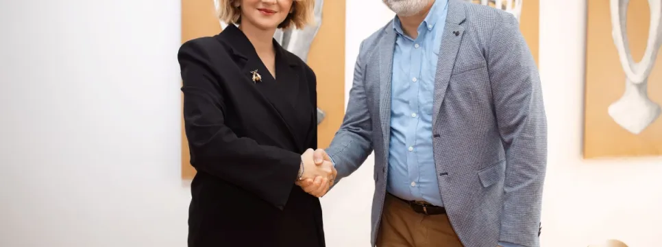 IEDC - Poslovna škola Bled i Future Tense platforma udružuju snage