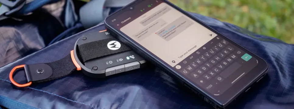 Bullitt i Motorola predstavili bluetooth uređaj za satelitsko slanje poruka