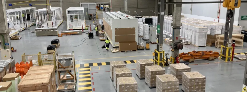 Schneider Electric povećava proizvodne kapacitete u najvećoj tvornici za podatkovne centre u Europi