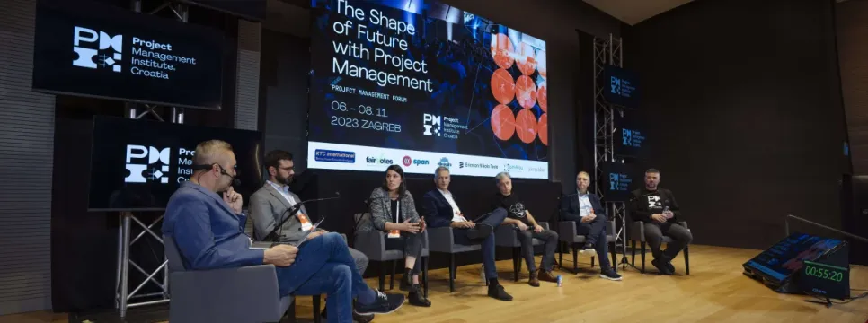Umjetna inteligencija projektne menadžere čini daleko učinkovitijima