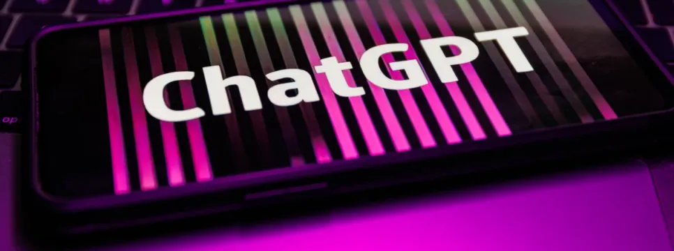 ChatGPT negativno utječe na platforme kao Reddit i Stack Overflow