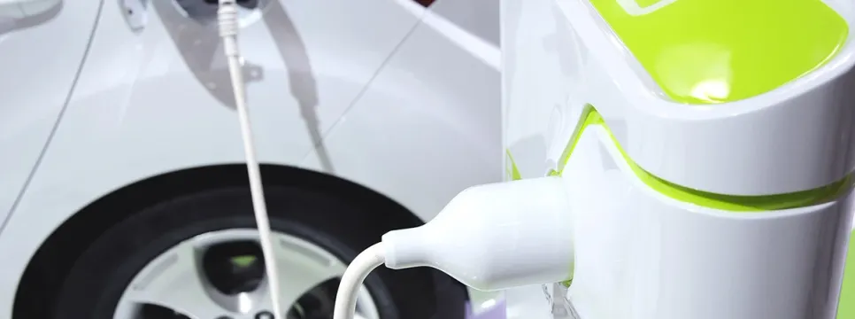 Schneider Electric i The Mobility House Solutions udružili su snage kako bi omogućili pametno punjenje električnih vozila