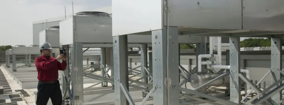 Tvrtke Vertiv i Compass Datacenters surađuju na kombiniranom sustavu hlađenja tekućinom i zrakom