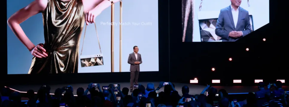 HONOR V Purse koncept pažljivo je izveden kako bi čuvao okoliš