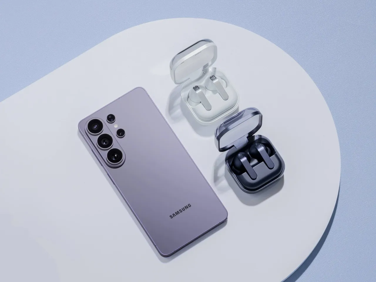 Galaxy Buds4 Pro i Samsung Hearapy pomažu kod mučnina u vožnji