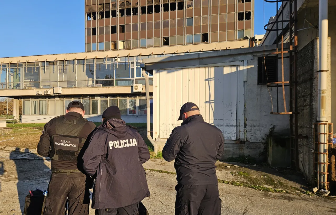 BSKS prvi s dronovima ušao u zgradu Vjesnika i dostavio  ključne snimke stručnjacima
