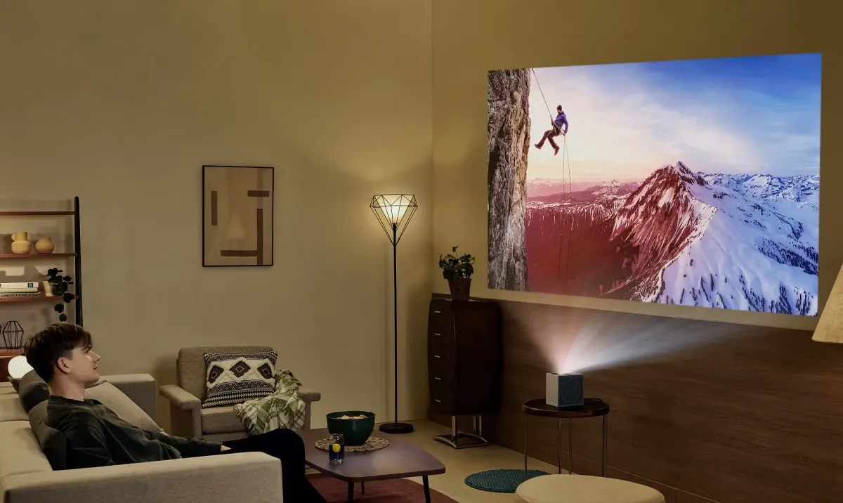 LG predstavio projektor CineBeam S: Nudi bolju sliku i fleksibilnost