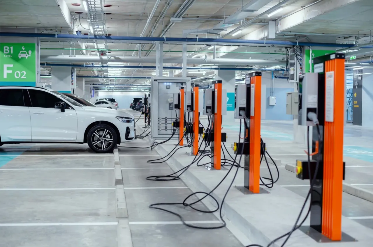 Građani imaju pravo puniti električne automobile u zgradama