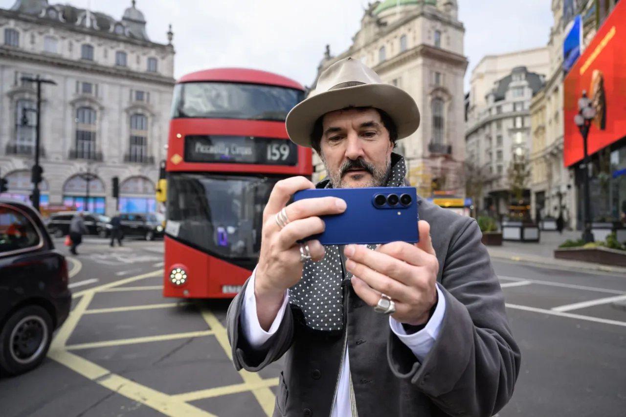 Više od polovice Europljana propušta važne trenutke fotografirajući