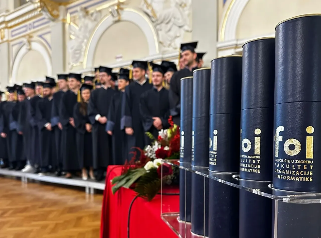 FOI dobio ASIIN akreditaciju za studij Informacijski i poslovni sustavi
