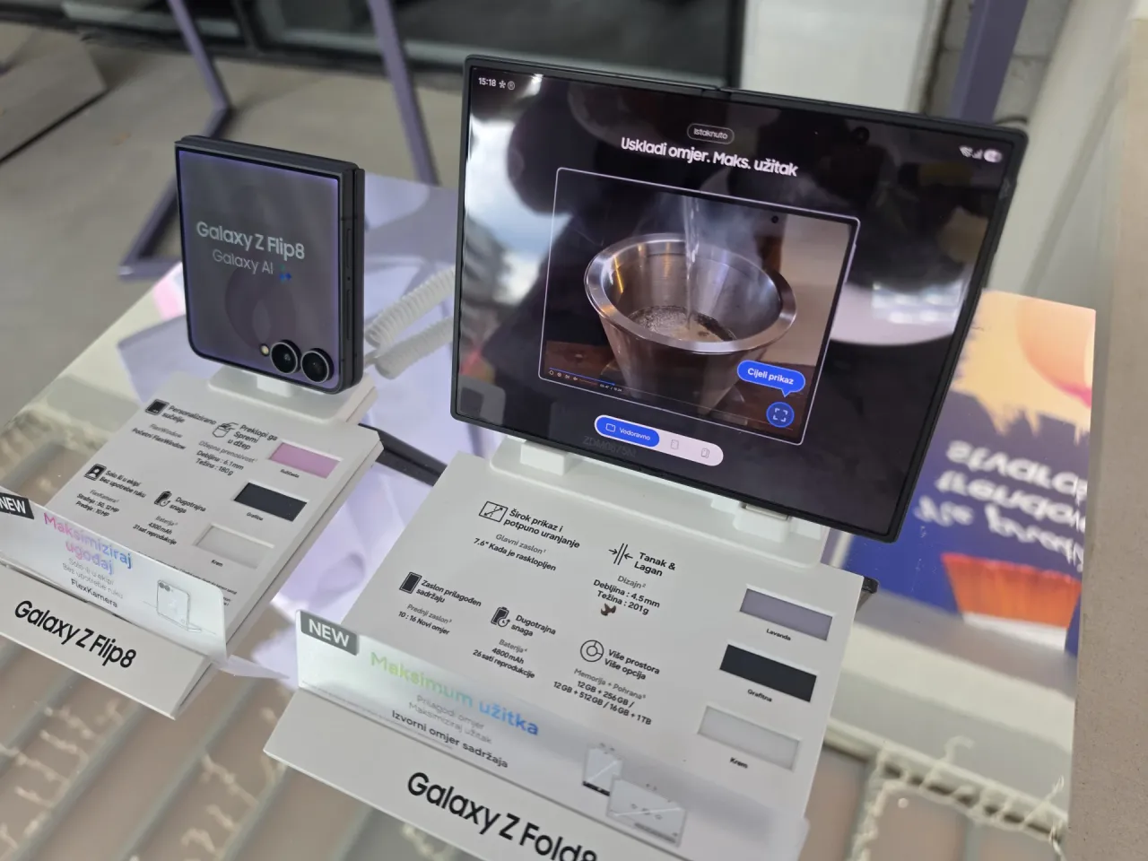 Samsung predstavio tri nova preklopna uređaja, pametne satove i naočale
