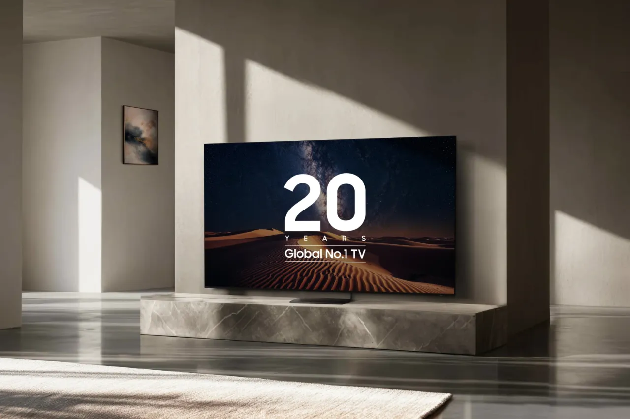 Uz nogometnu legendu Thierryja Henryja, Samsung slavi 20 godina kao vodeći svjetski TV brend