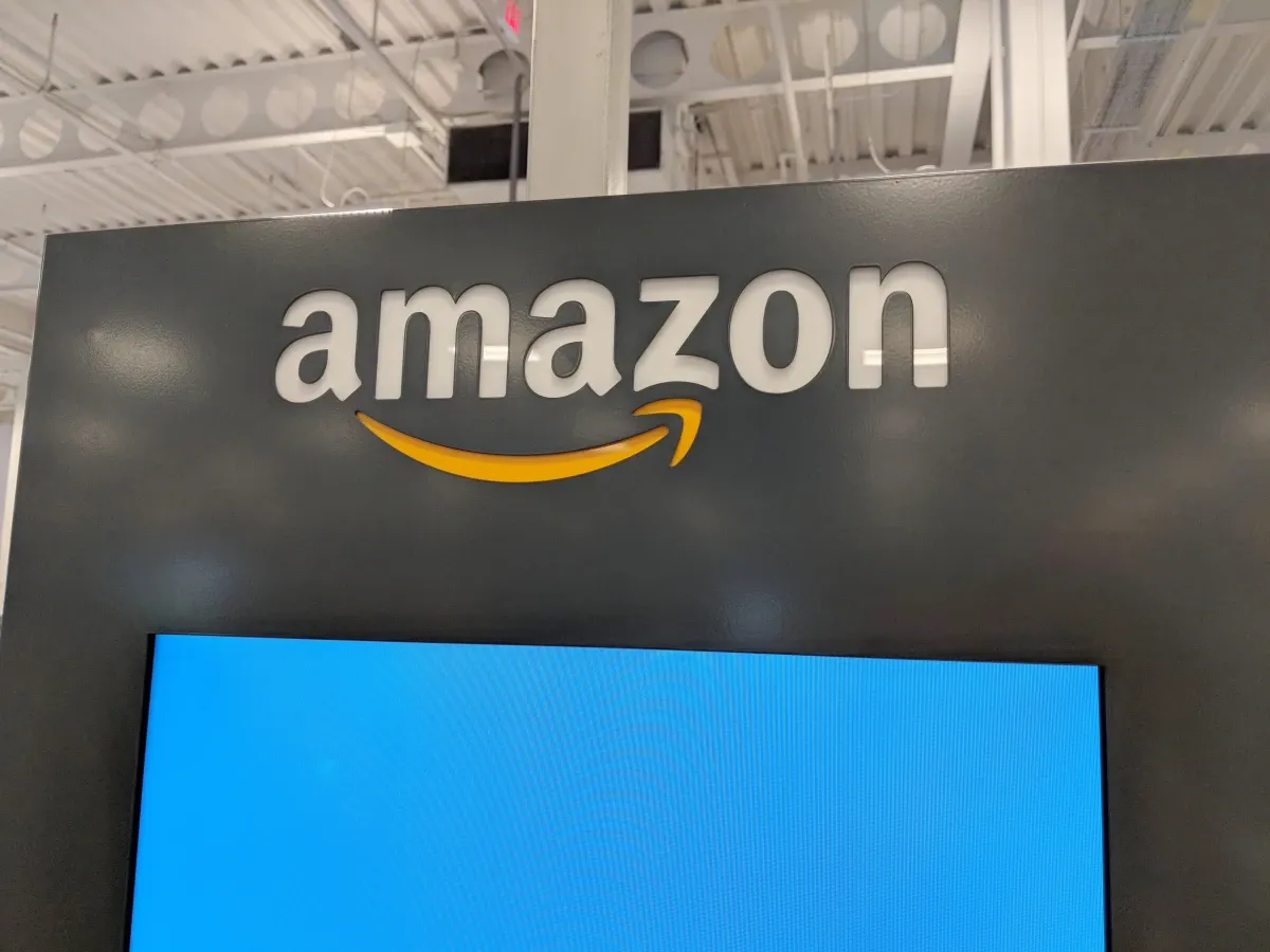 Amazon odustaje od dostave dronovima u Italiji