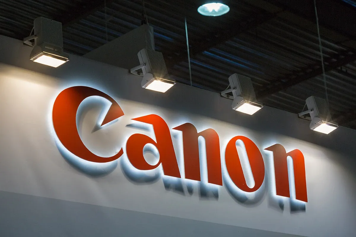 Canon isporučuje svoj novi stroj za izradu čipova
