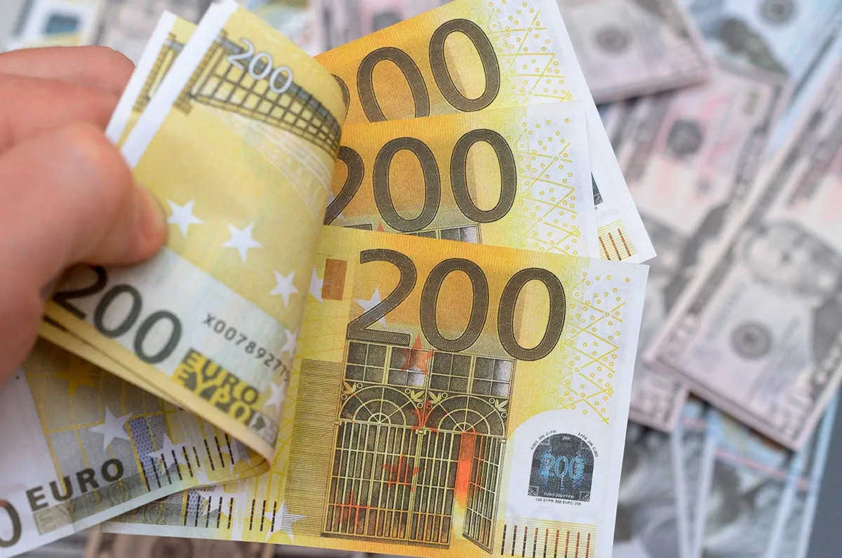 B2B plaćanja doseći će 124 trilijuna dolara do 2028.