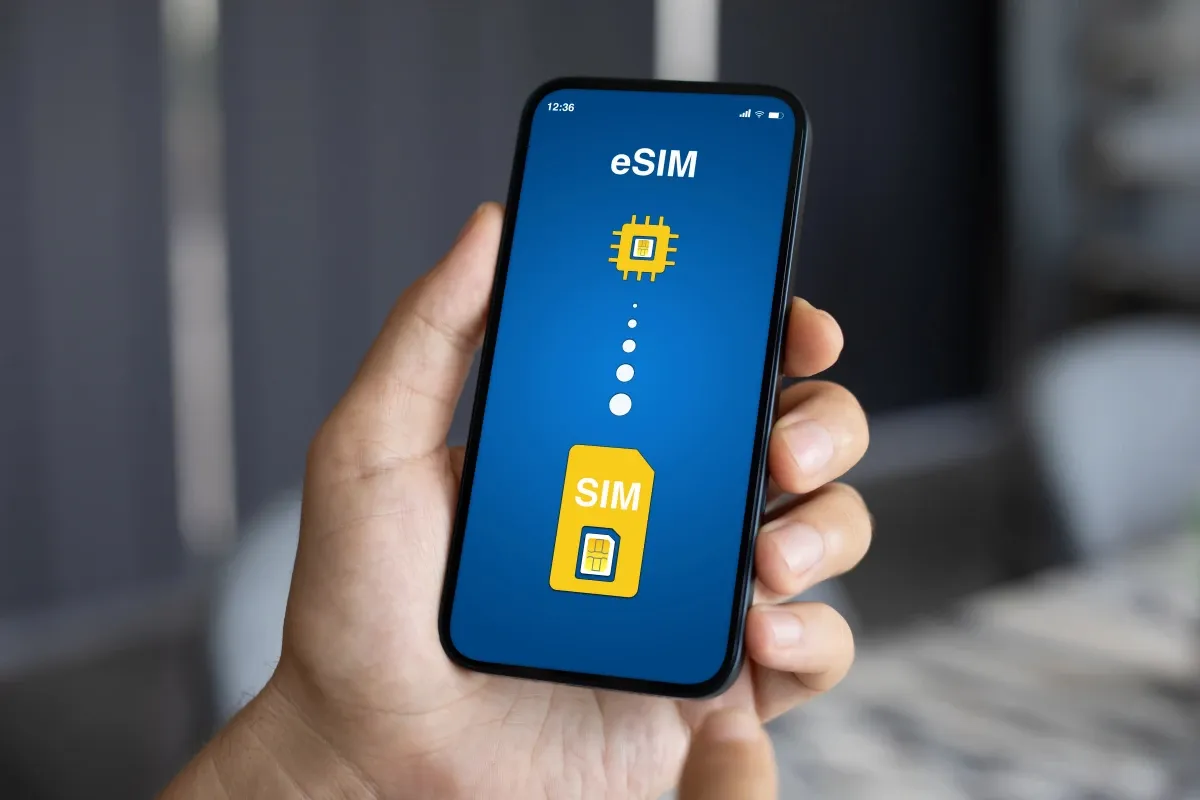 Putne eSIM kartice rastu 85 posto u 2025. kao alternativa roamingu