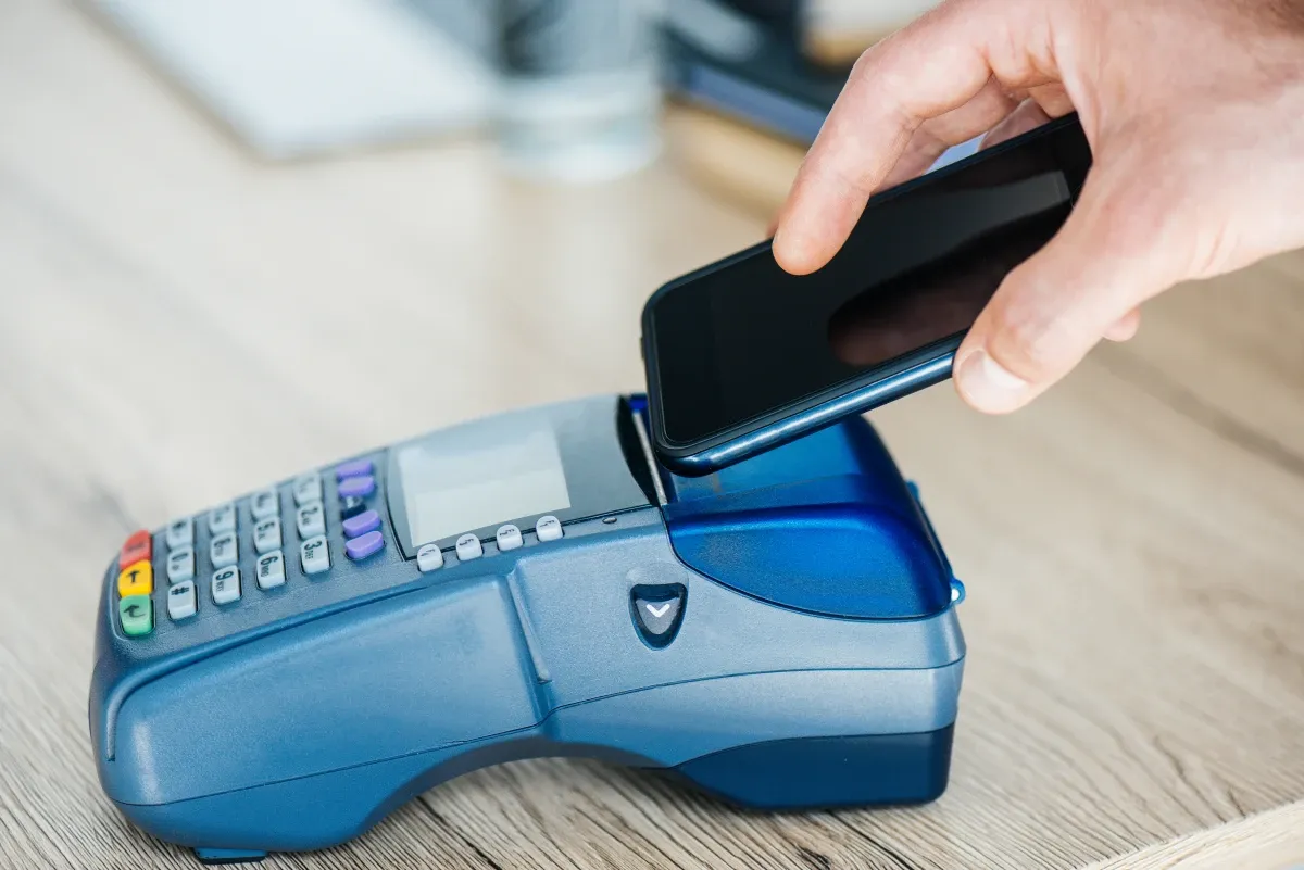 Prihod od mobilnih plaćanja dosegnut će 15 milijardi dolara do 2029.