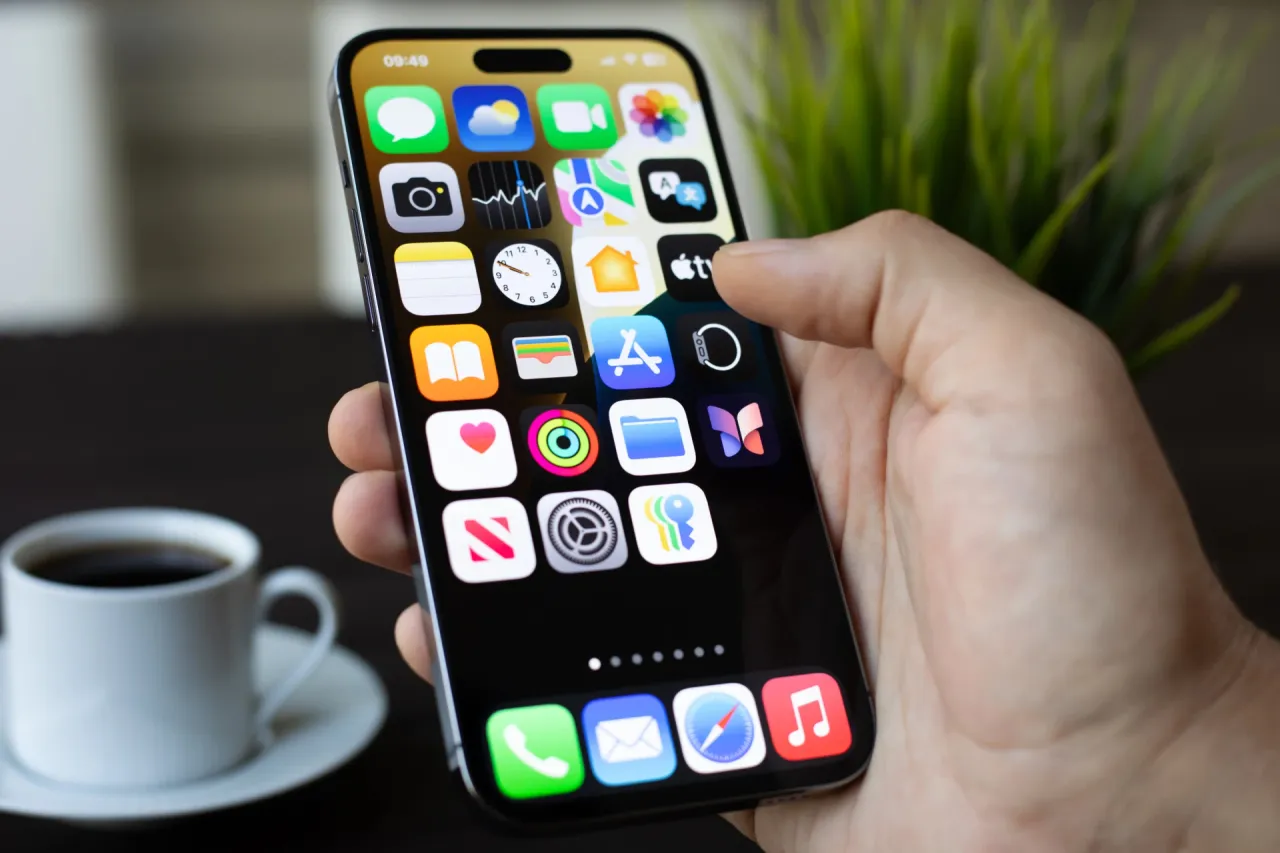 Apple nakratko uklonio Telegram