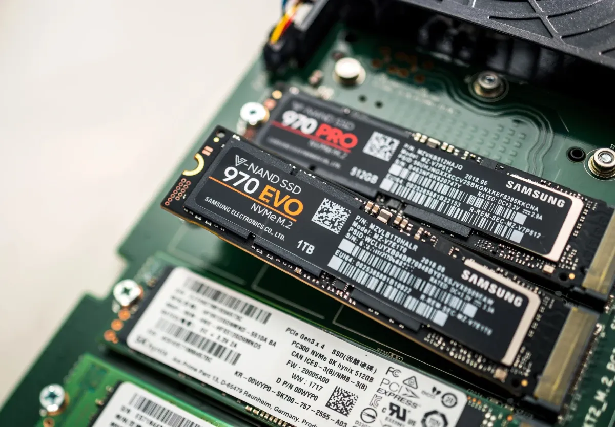 Potražnja za AI-jem potiče rast SSD-ova: Cijene NAND Flash memorije bi mogle još rasti