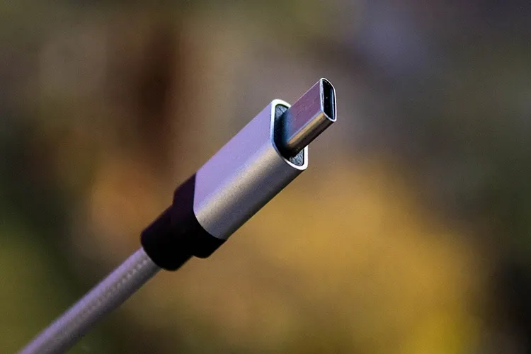 EU uvodi nova pravila za USB-C napajanja - standardizacija stiže do 2028.