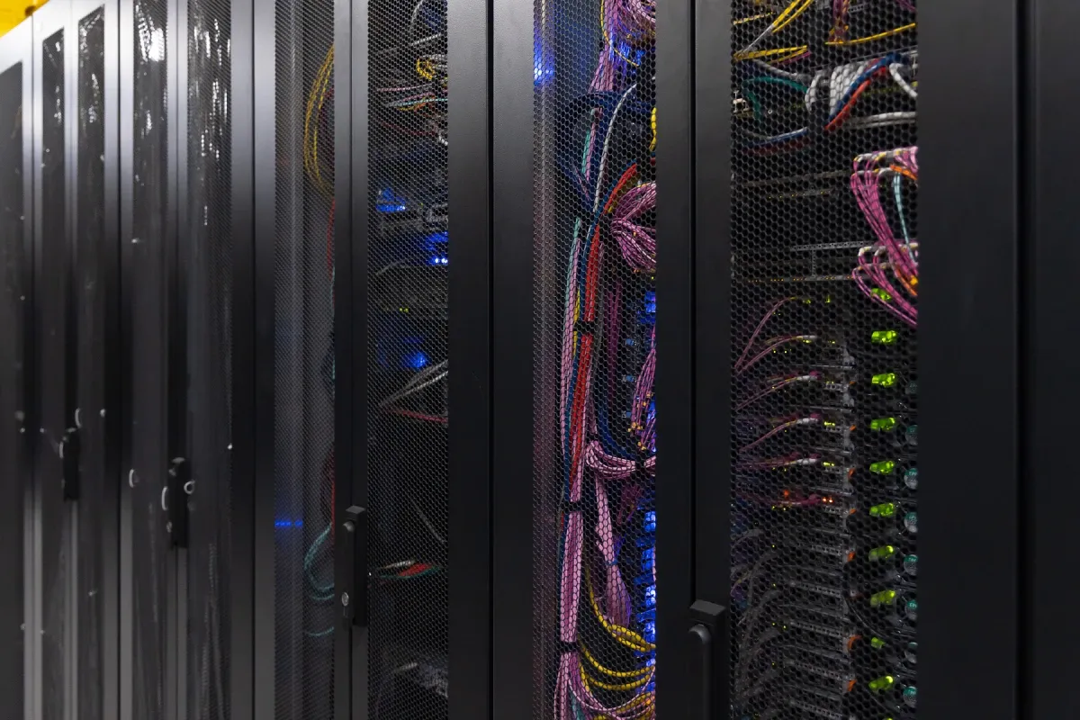 Potrošnja na edge computing rast će po stopi od 15 posto do 2029.