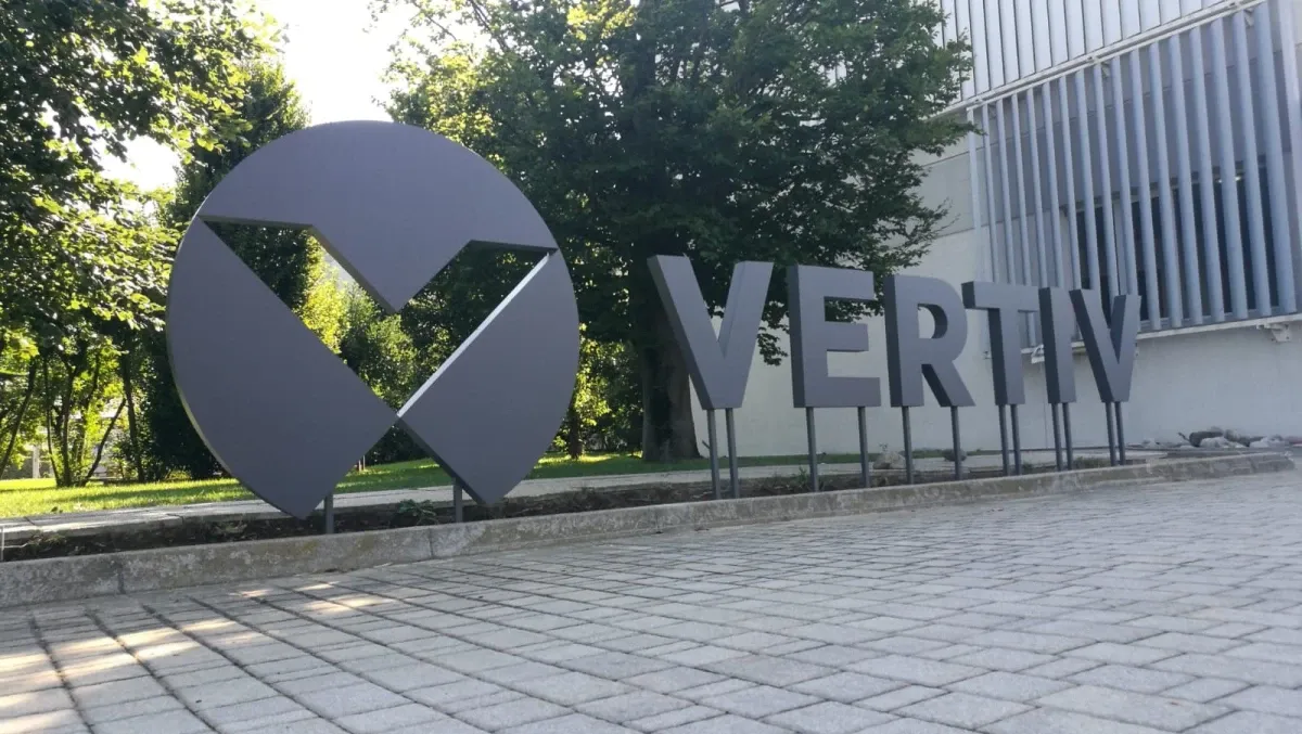 Vertiv predstavio novi jednofazni neprekidni sustav napajanja za distribuirane IT mreže te edge computing aplikacije za EMEA Regiju