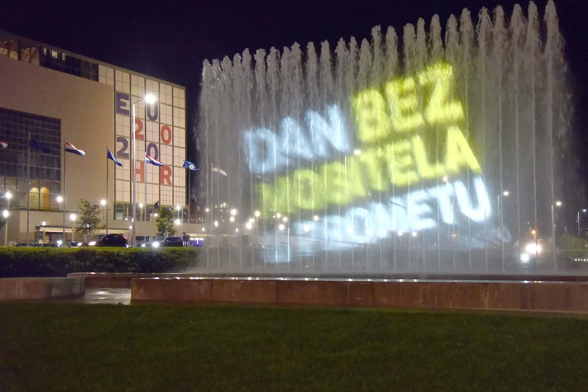 Mobiteli uzrok svake treće nesreće