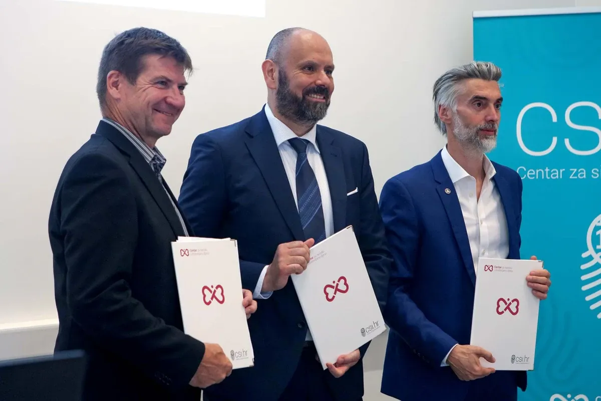 Više od milijun eura za provedbu aktivnosti sigurnosti djece i mladih na internetu