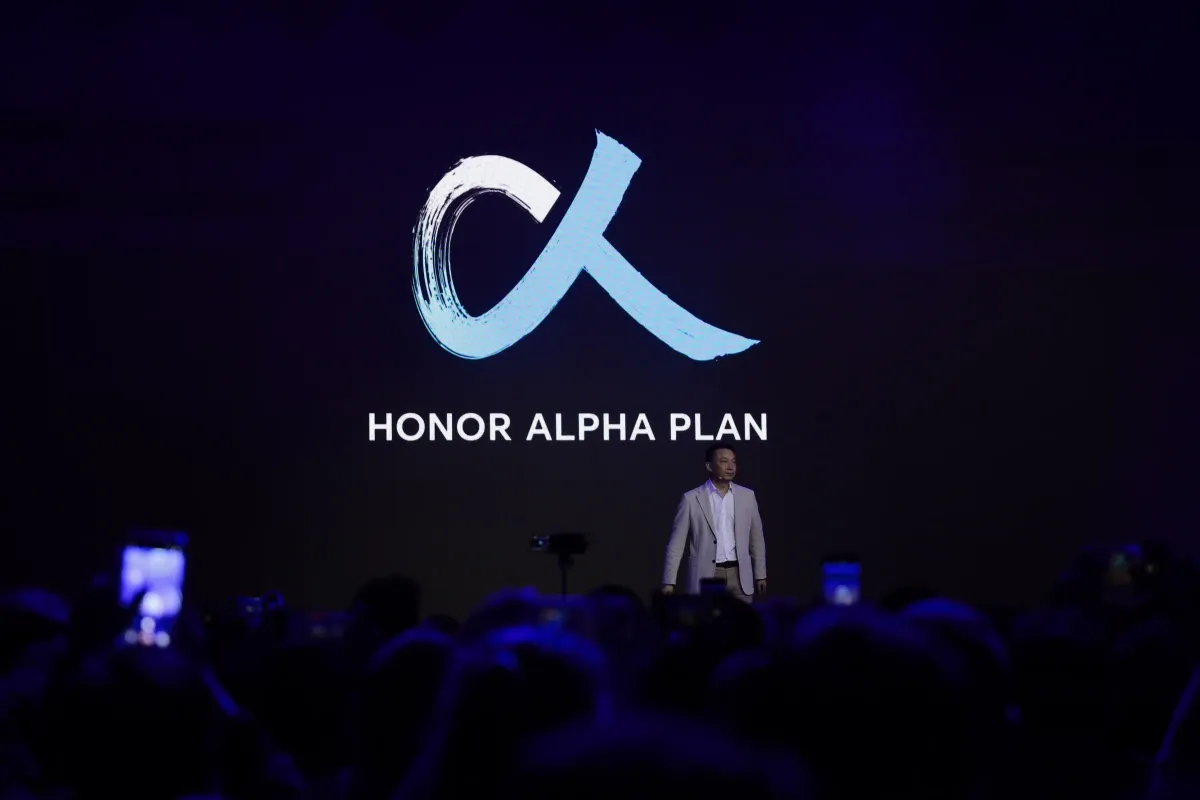 Honor u Barceloni otkrio novu poslovnu strategiju Alpha Plan