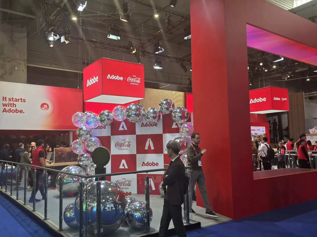 Adobe uvodi Firefly AI asistenta i spaja kreativne tokove rada s Anthropicovim Claudeom